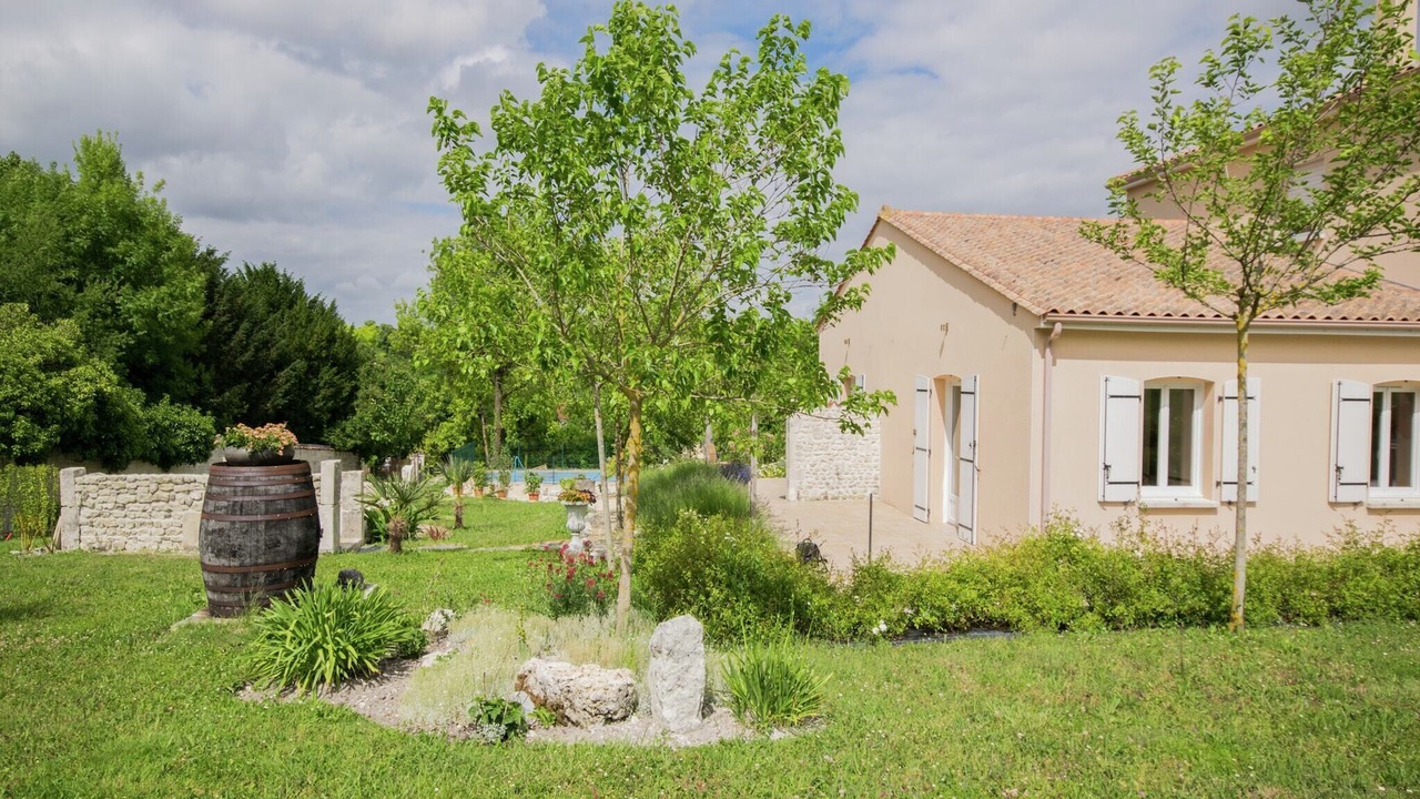 Photo of Outdoor in Segonzac