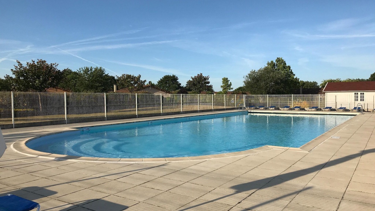 Photo of Outdoor in Vasles