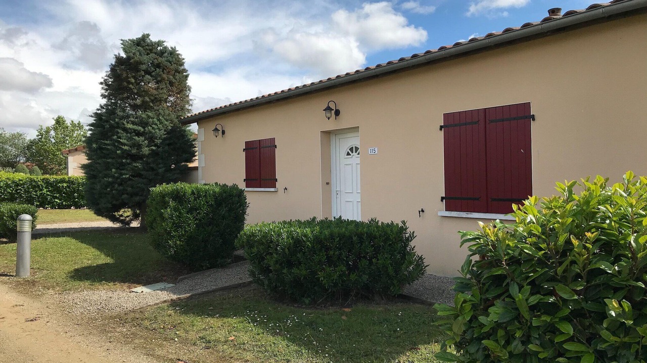 Photo of Outdoor in Vasles