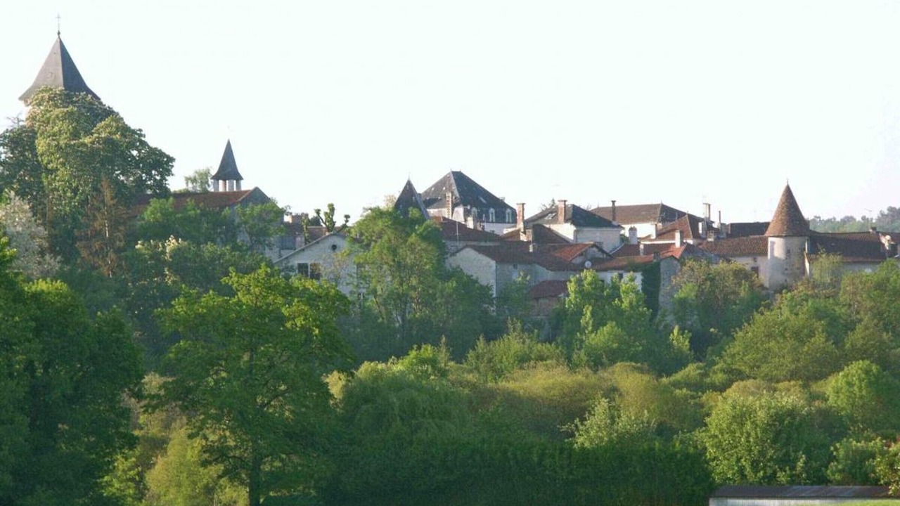 Photo of Others in Champagnac-de-Belair