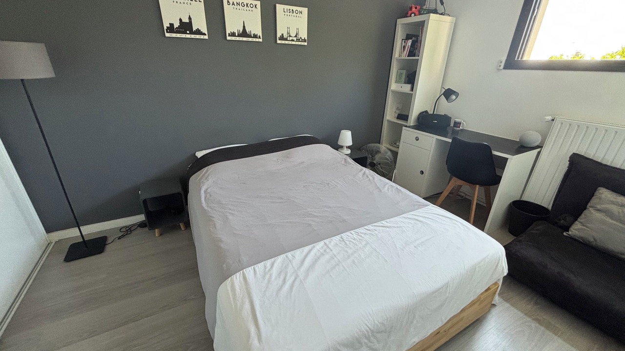 Photo of Bedroom in Bordeaux-Lac