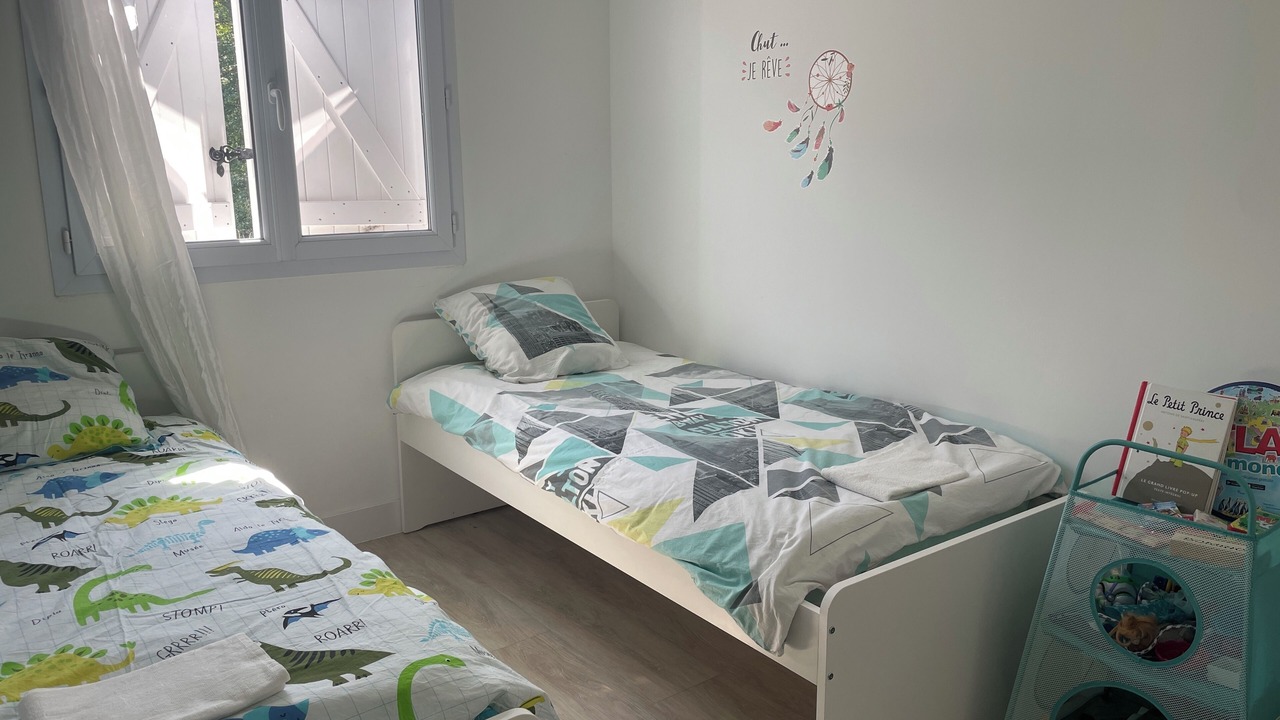 Photo of Bedroom in Saint-Aubin-de-Branne