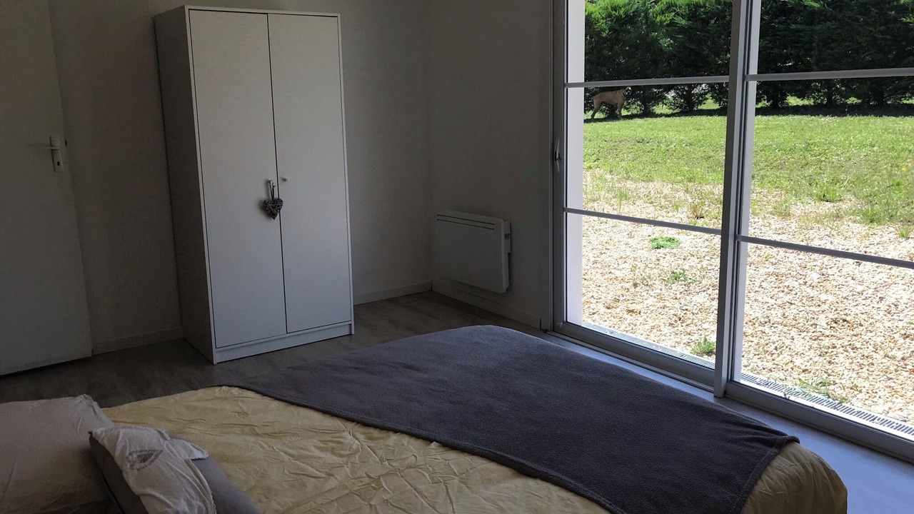 Photo of Bedroom in Saint-Aubin-de-Branne