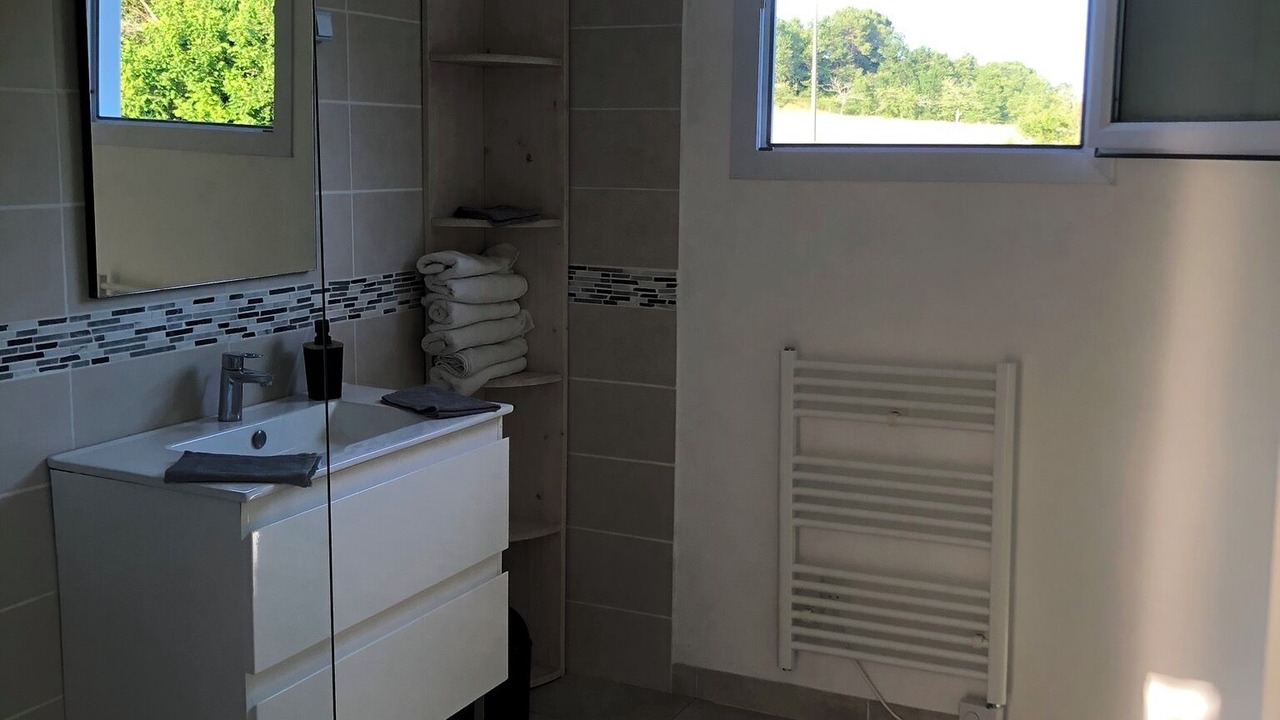 Photo of Bathroom in Saint-Aubin-de-Branne