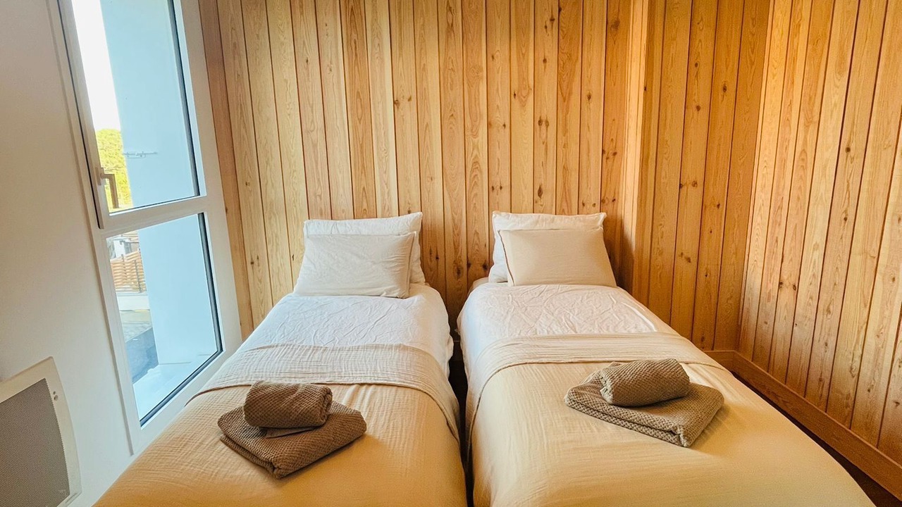 Photo of Bedroom in Contis-les-Bains