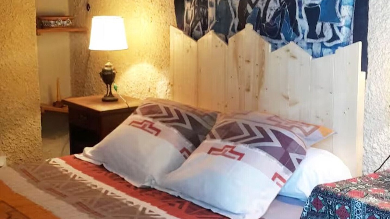 Photo of Bedroom in Beaumont-du-Perigord