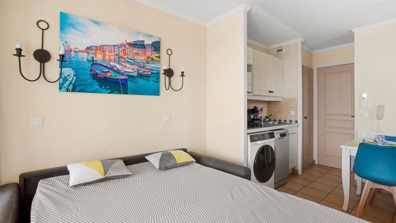 Photo of Bedroom in Les Restanques