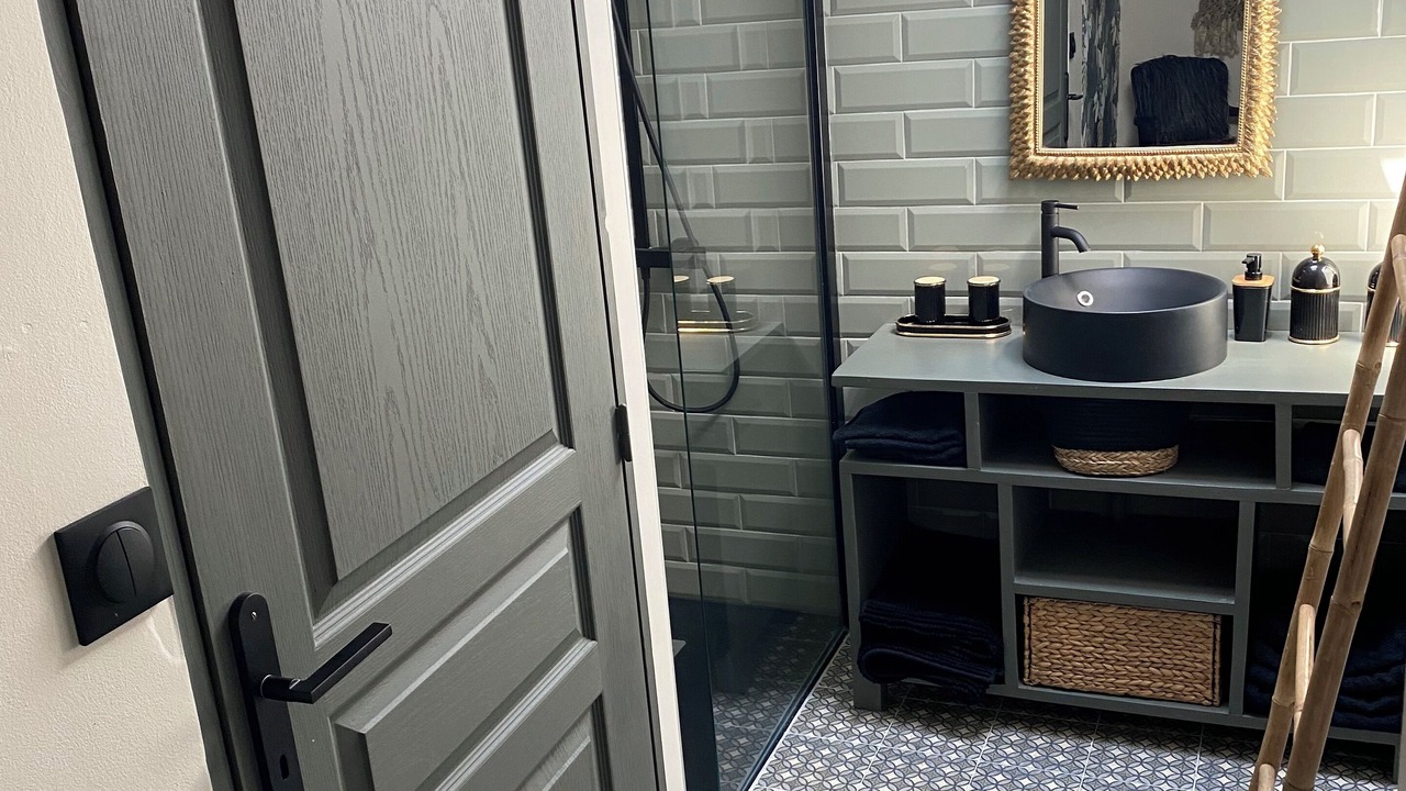 Photo of Bathroom in Tosse