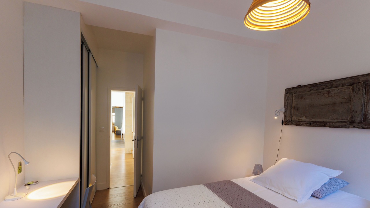 Photo of Bedroom in La Rochelle City Centre