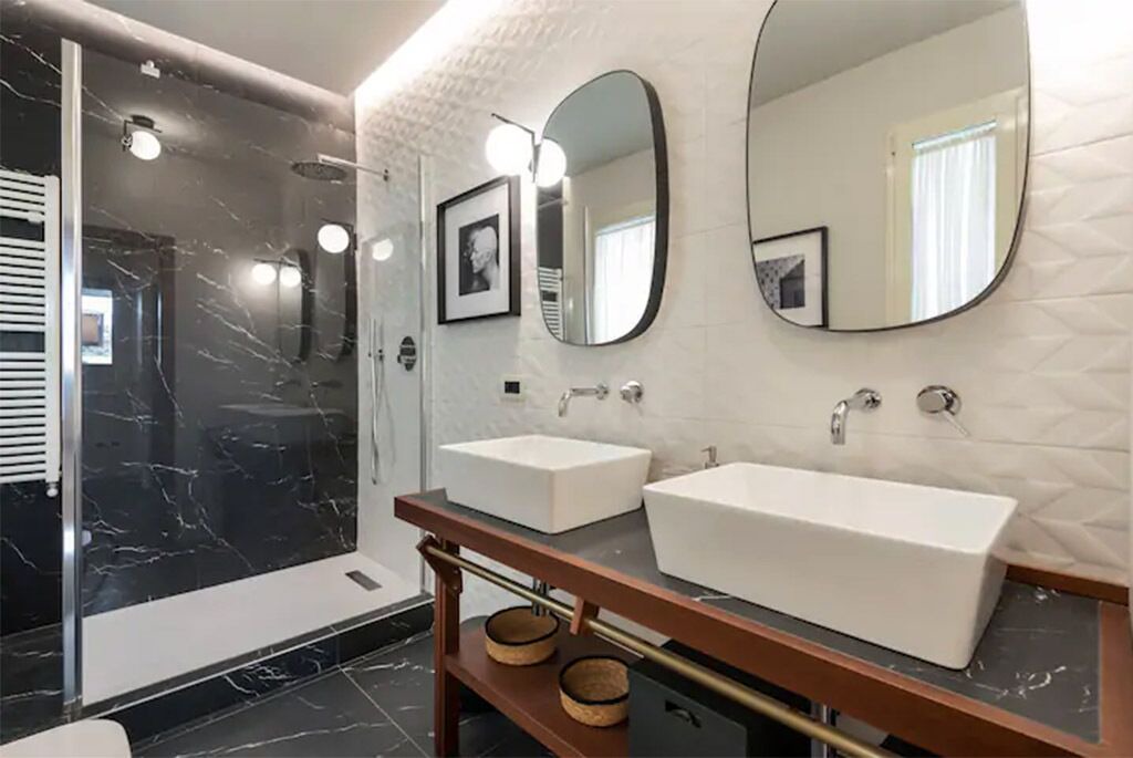 Photo of Bathroom in Oltrarno