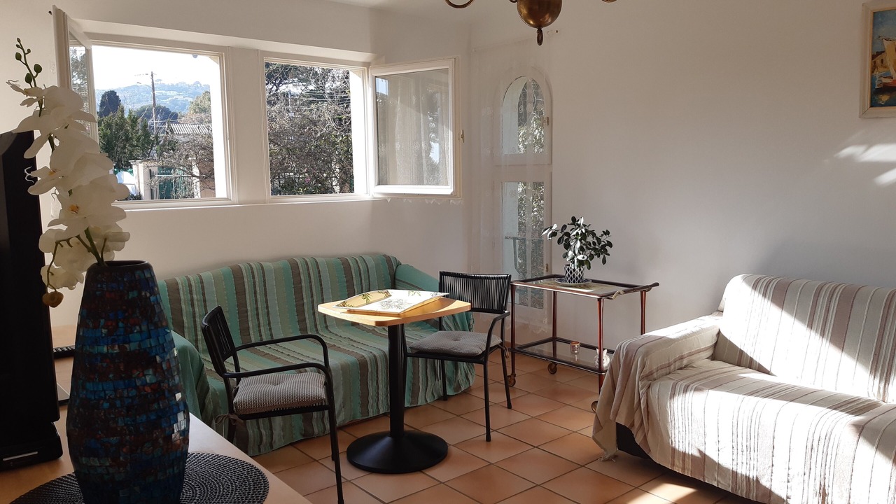 Photo of Livingroom in Plage de la Garonnette