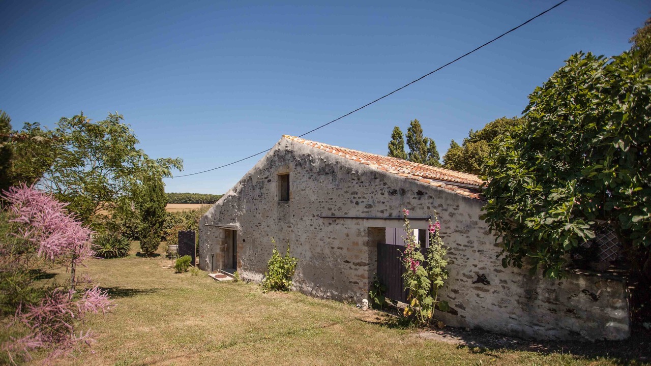 Photo of Outdoor in Saint-Coutant-le-Grand