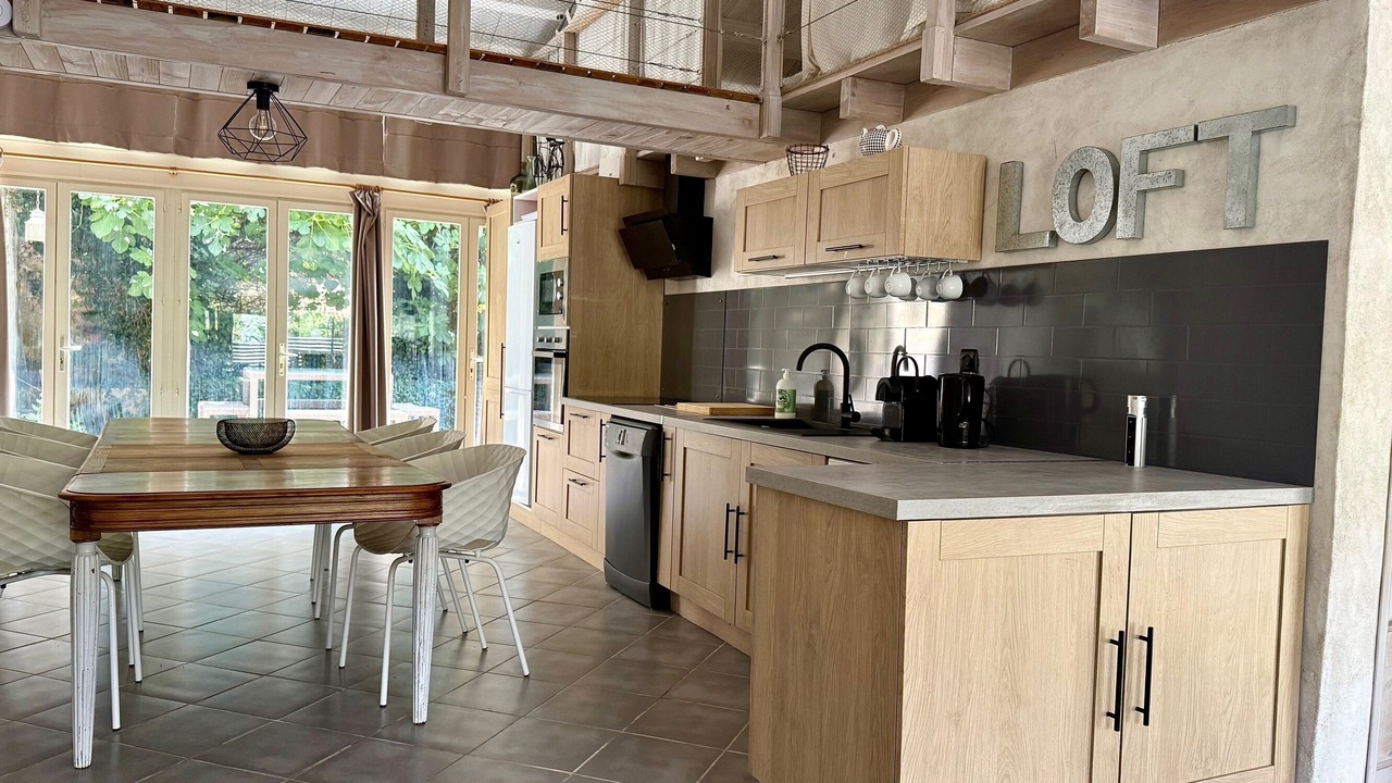 Photo of Kitchen in Saint-Coutant-le-Grand