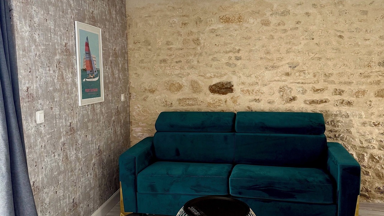 Photo of Livingroom in Saint-Coutant-le-Grand