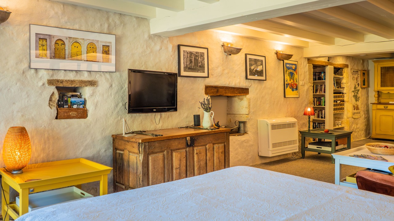 Photo of Bedroom in Vaux-Lavalette