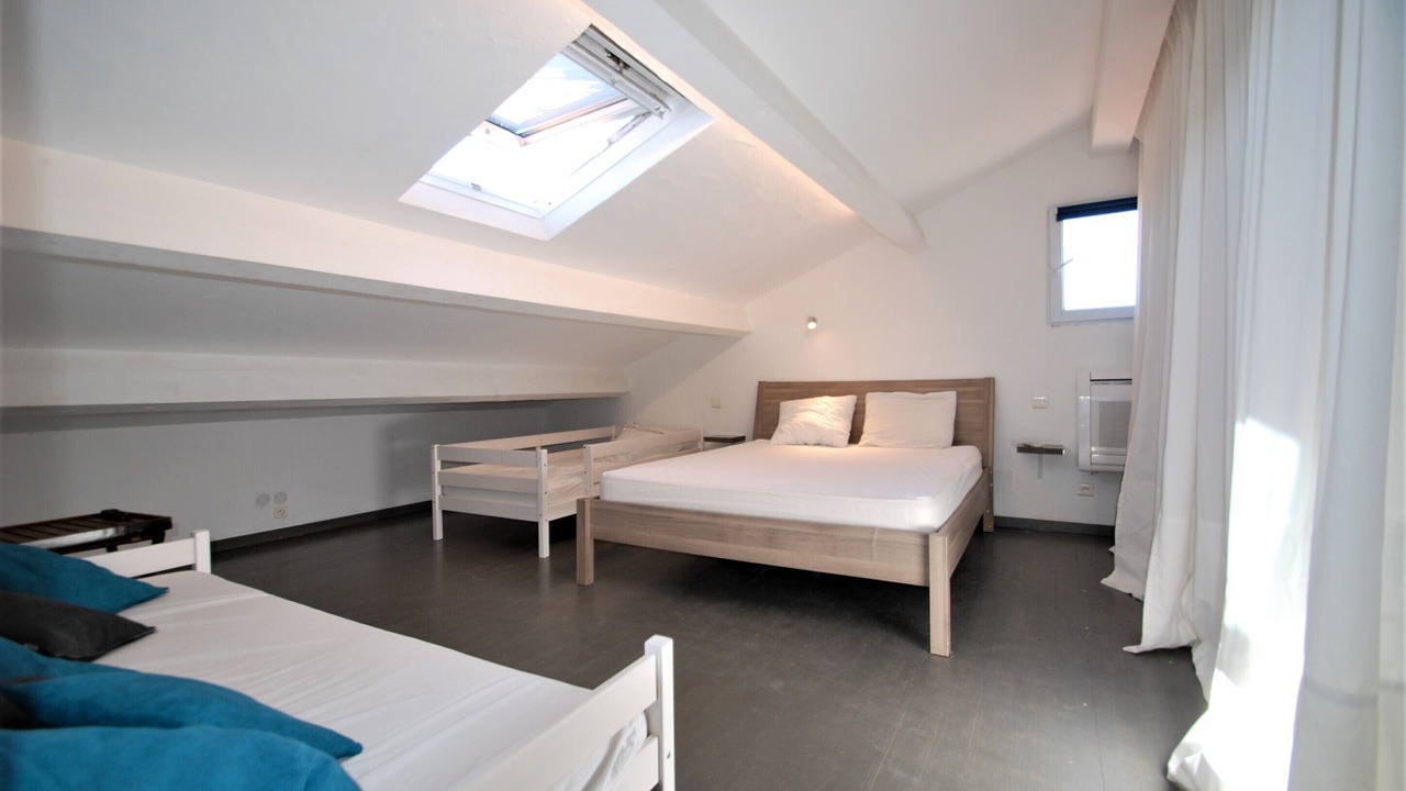 Photo of Bedroom in Giens
