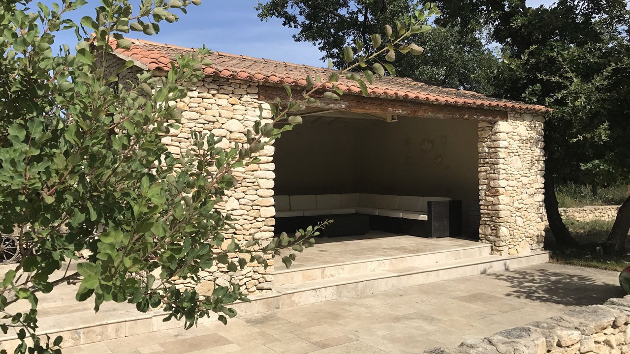 Photo of Patio Balcony in Roussillon