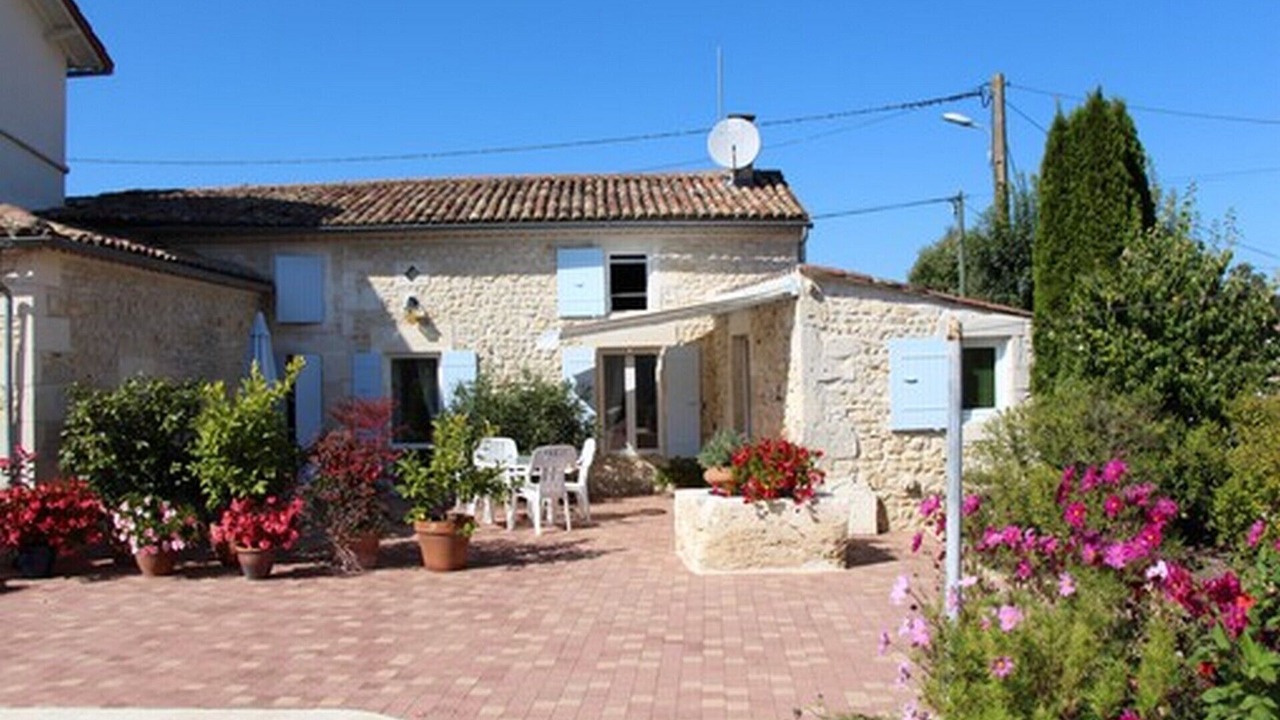 Photo of Outdoor in Thaims