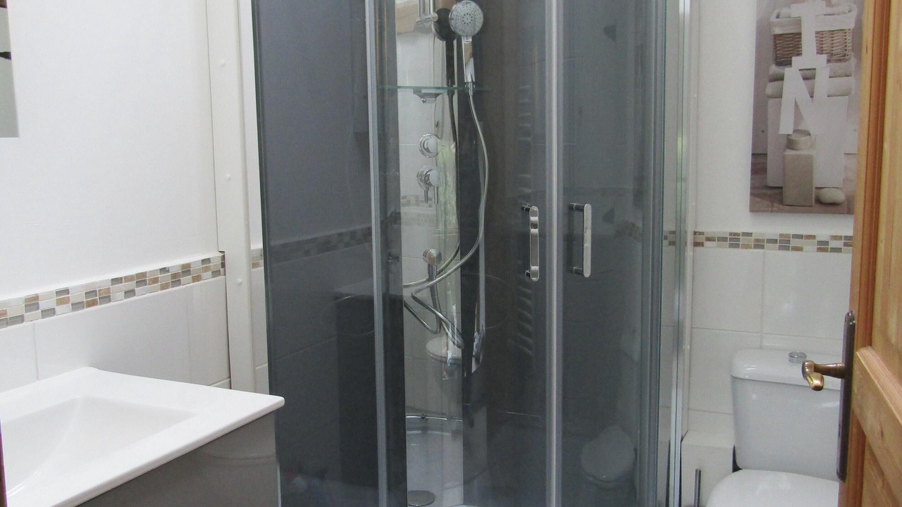 Photo of Bathroom in Dournazac