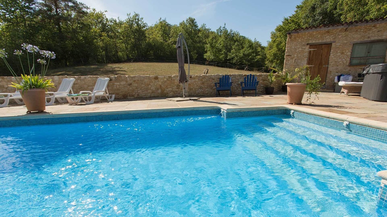 Photo of Outdoor in Saint-Martin-des-Combes