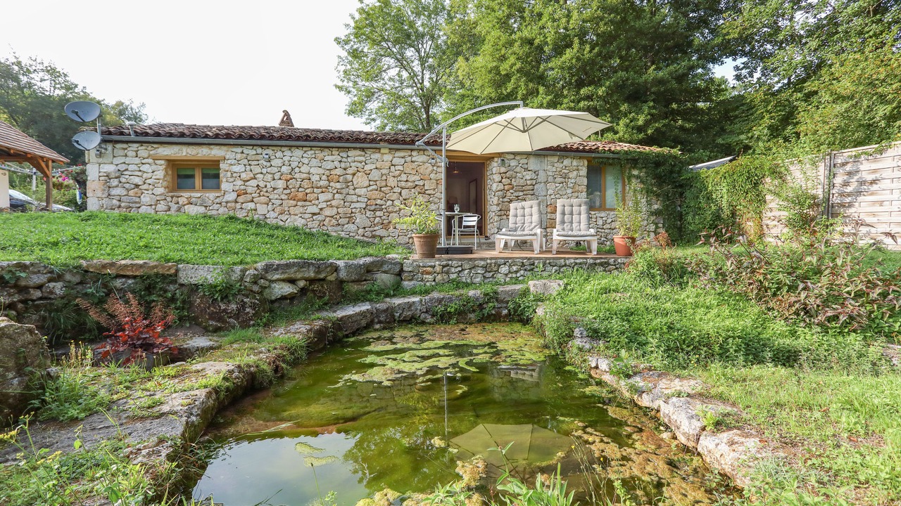 Photo of Outdoor in Saint-Martin-des-Combes