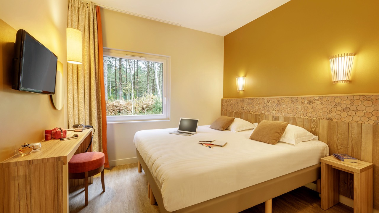 Photo of Bedroom in Les-Trois-Moutiers