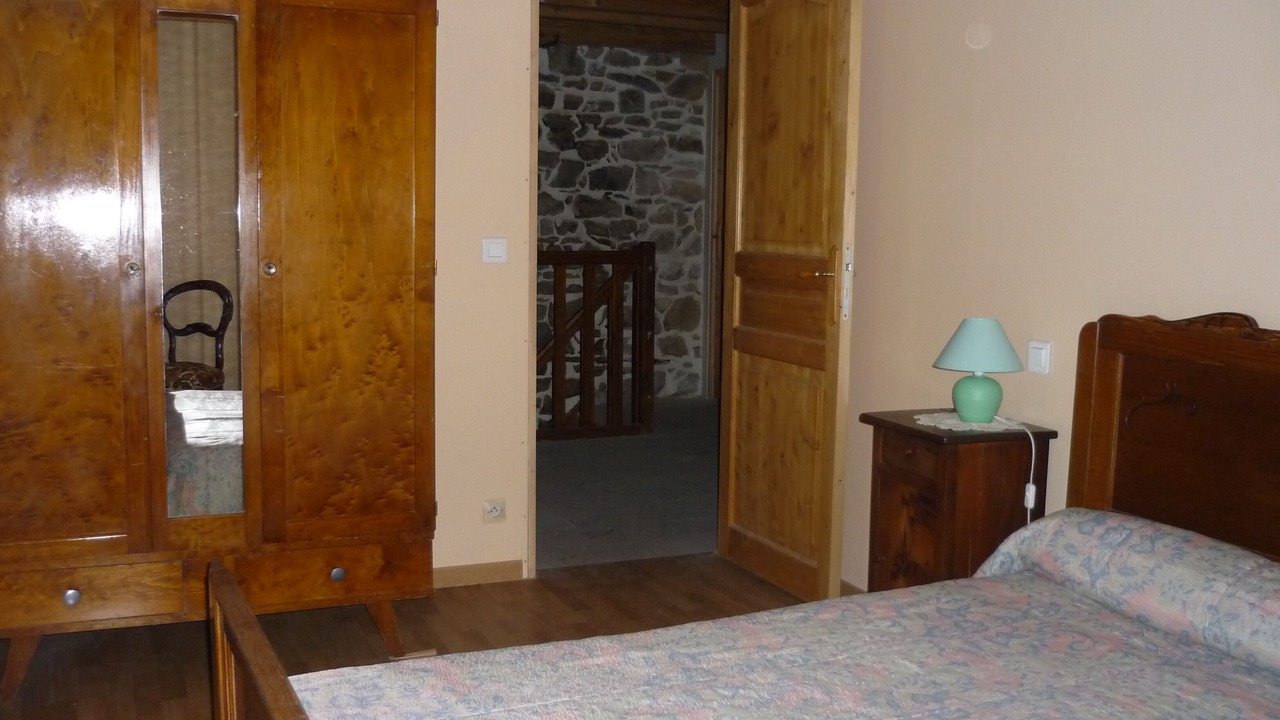 Photo of Bedroom in Saint-Merd-la-Breuille