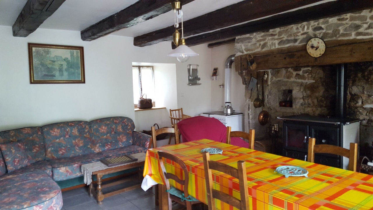 Photo of Livingroom in Saint-Merd-la-Breuille