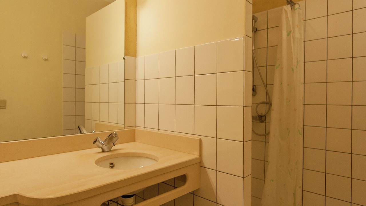Photo of Bathroom in Saint-Georges-de-Montclard