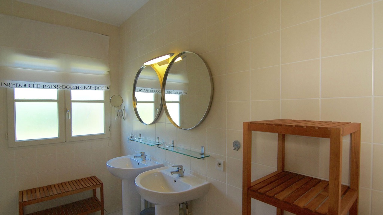 Photo of Bathroom in Rouzede