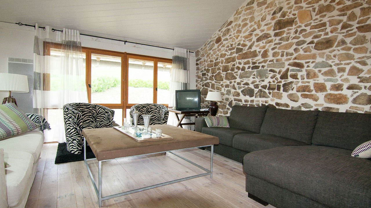 Photo of Livingroom in Roussines