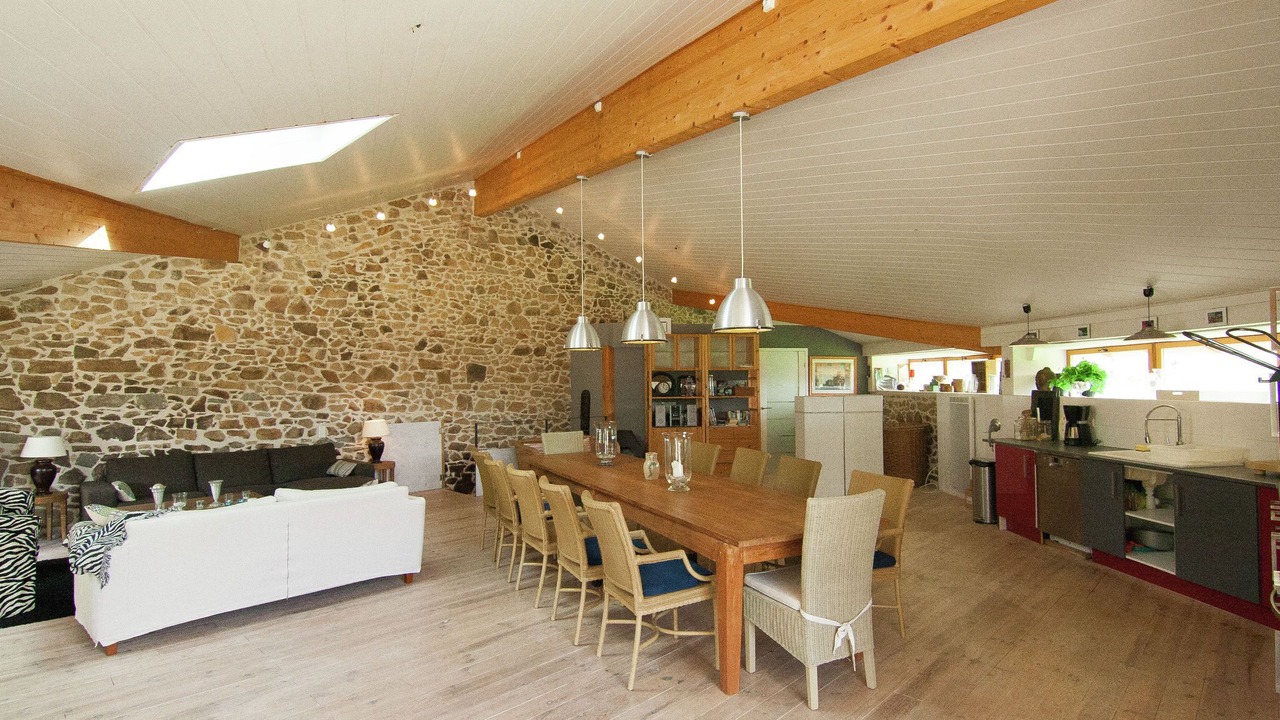 Photo of Livingroom in Roussines