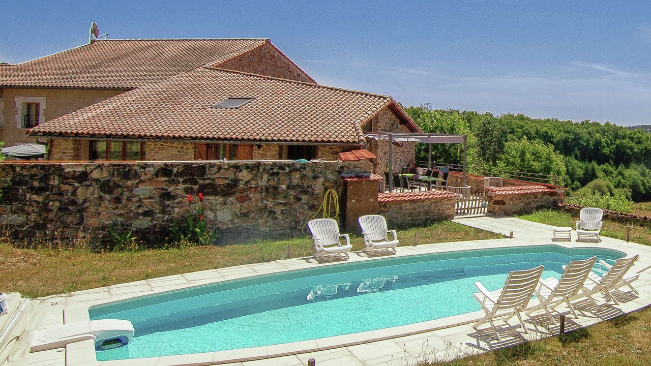 Photo of Outdoor in Roussines