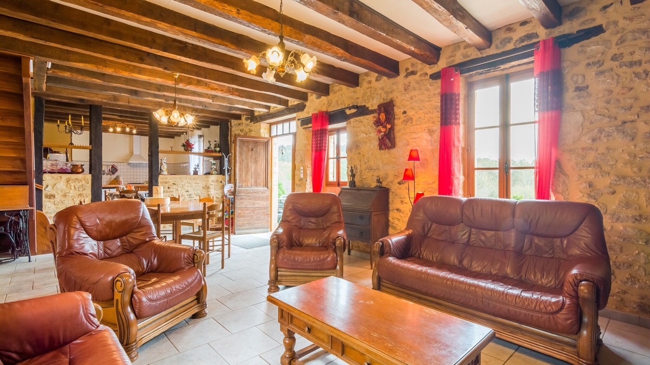 Photo of Livingroom in Blanquefort-sur-Briolance
