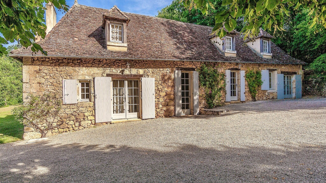 Photo of Outdoor in Saint-Georges-de-Montclard
