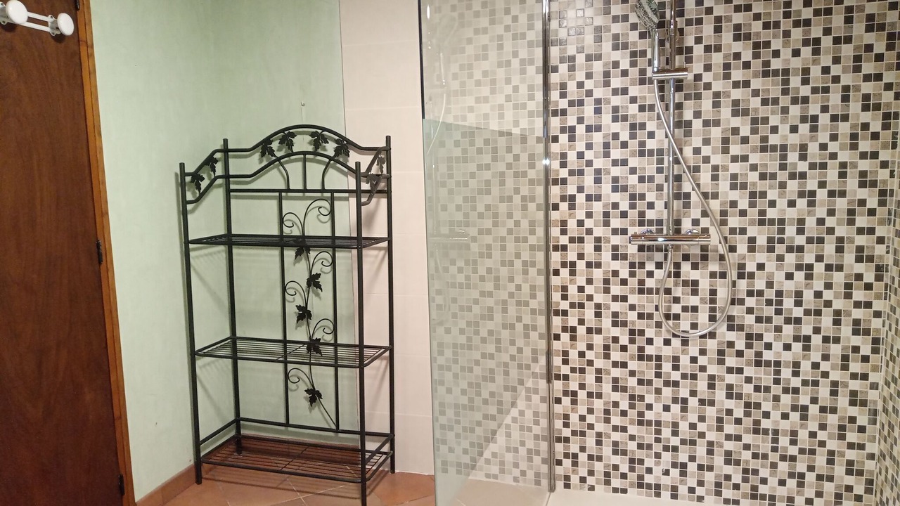 Photo of Bathroom in Bouniagues