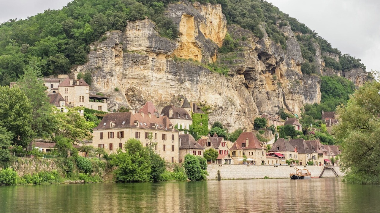 Photo of Others in Les Eyzies
