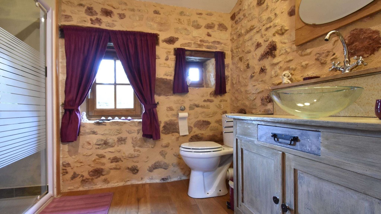 Photo of Bathroom in Montferrand-du-Perigord