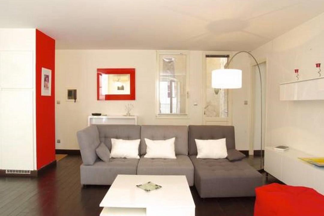 Photo of Livingroom in Bordeaux Golden Triangle
