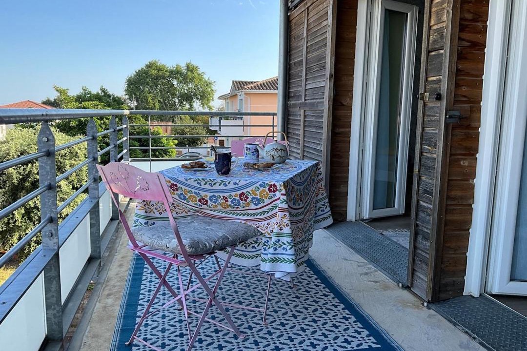Photo of Patio Balcony in Gujan-Mestras