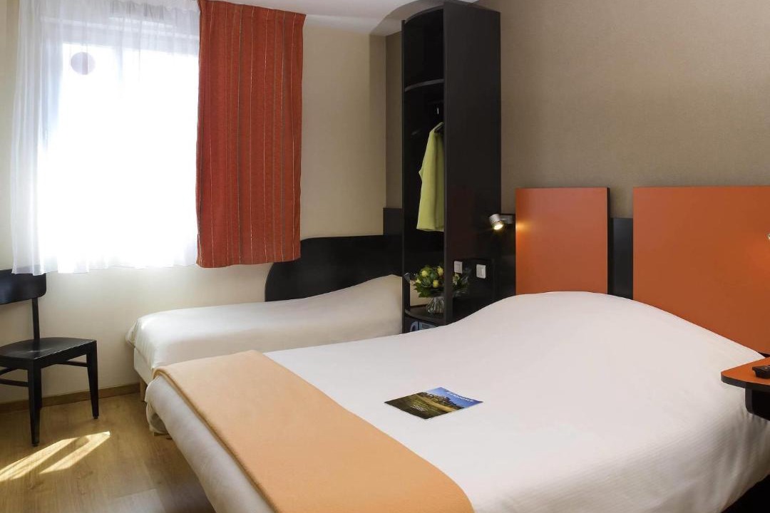 Photo of Bedroom in Limoges