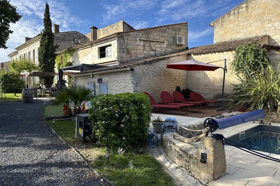 Photo of Others in Saint-Estephe