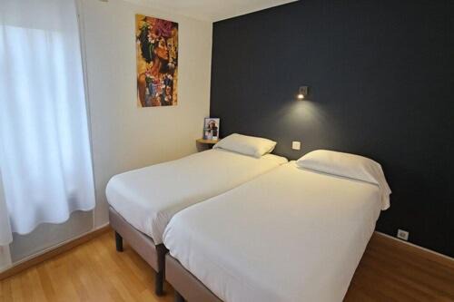 Photo of Bedroom in Limoges