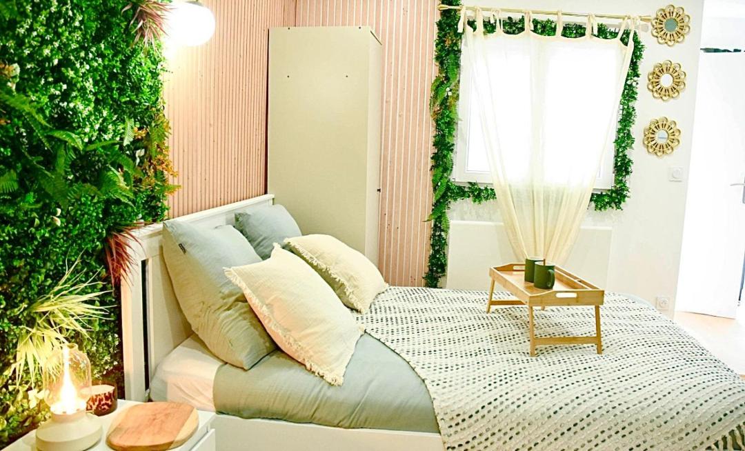 Photo of Bedroom in Bordeaux City Centre