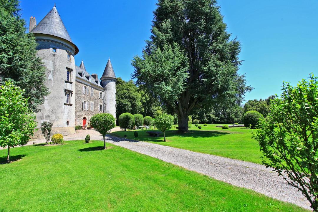 Photo of Others in Bonnac-la-Cote