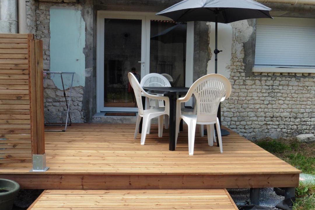 Photo of Patio Balcony in Lagarde-sur-le-Ne