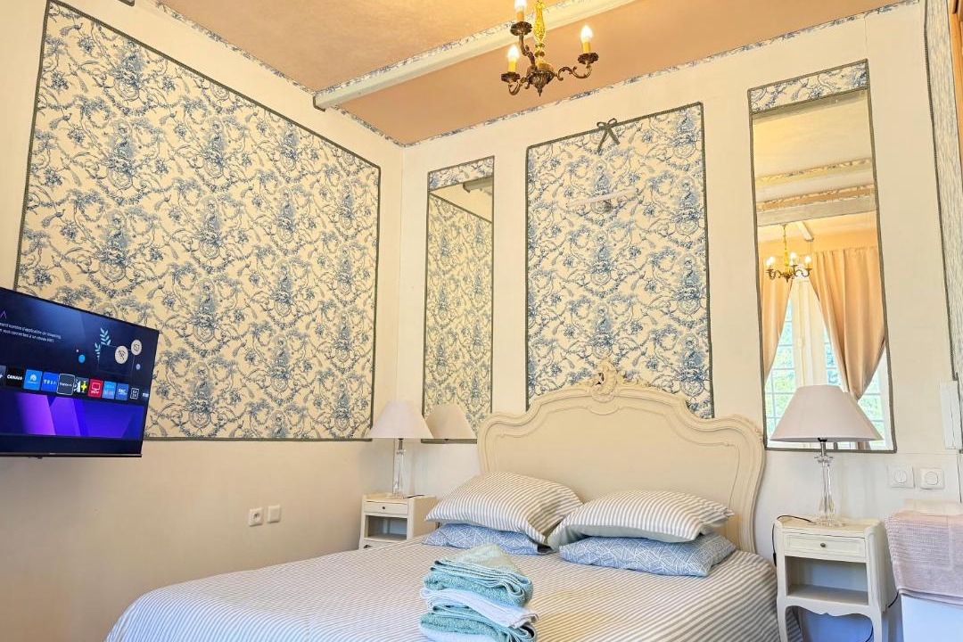 Photo of Bedroom in Croze