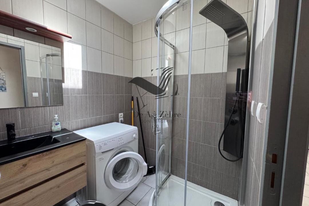 Photo of Bathroom in Fouras