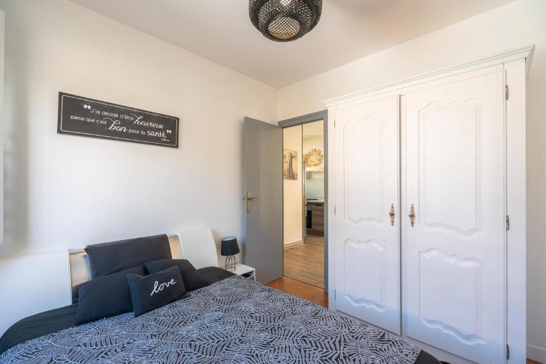 Photo of Bedroom in Saint-Georges-de-Didonne