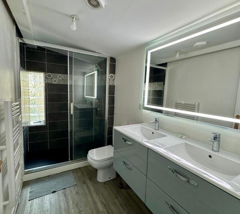 Photo of Bathroom in Lussac